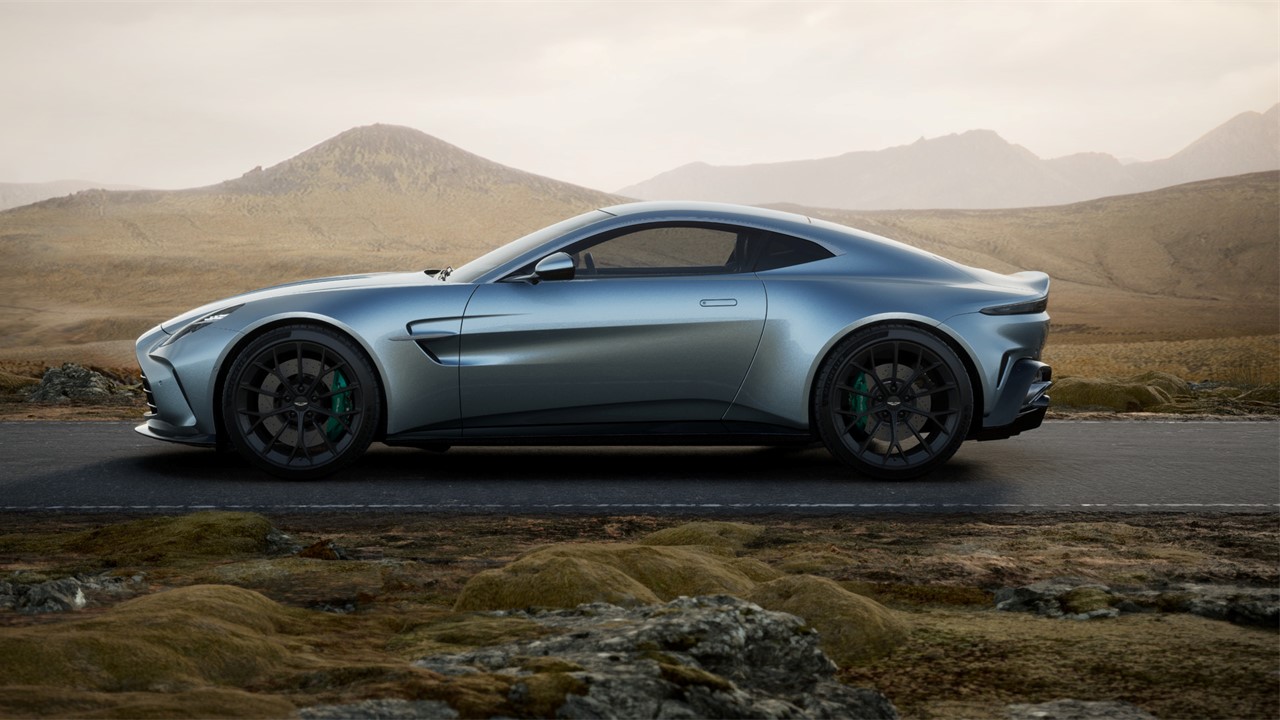 08 New Generation Vantage Titanium Silver (Q-Special) RHD　※MY26スライダー画像