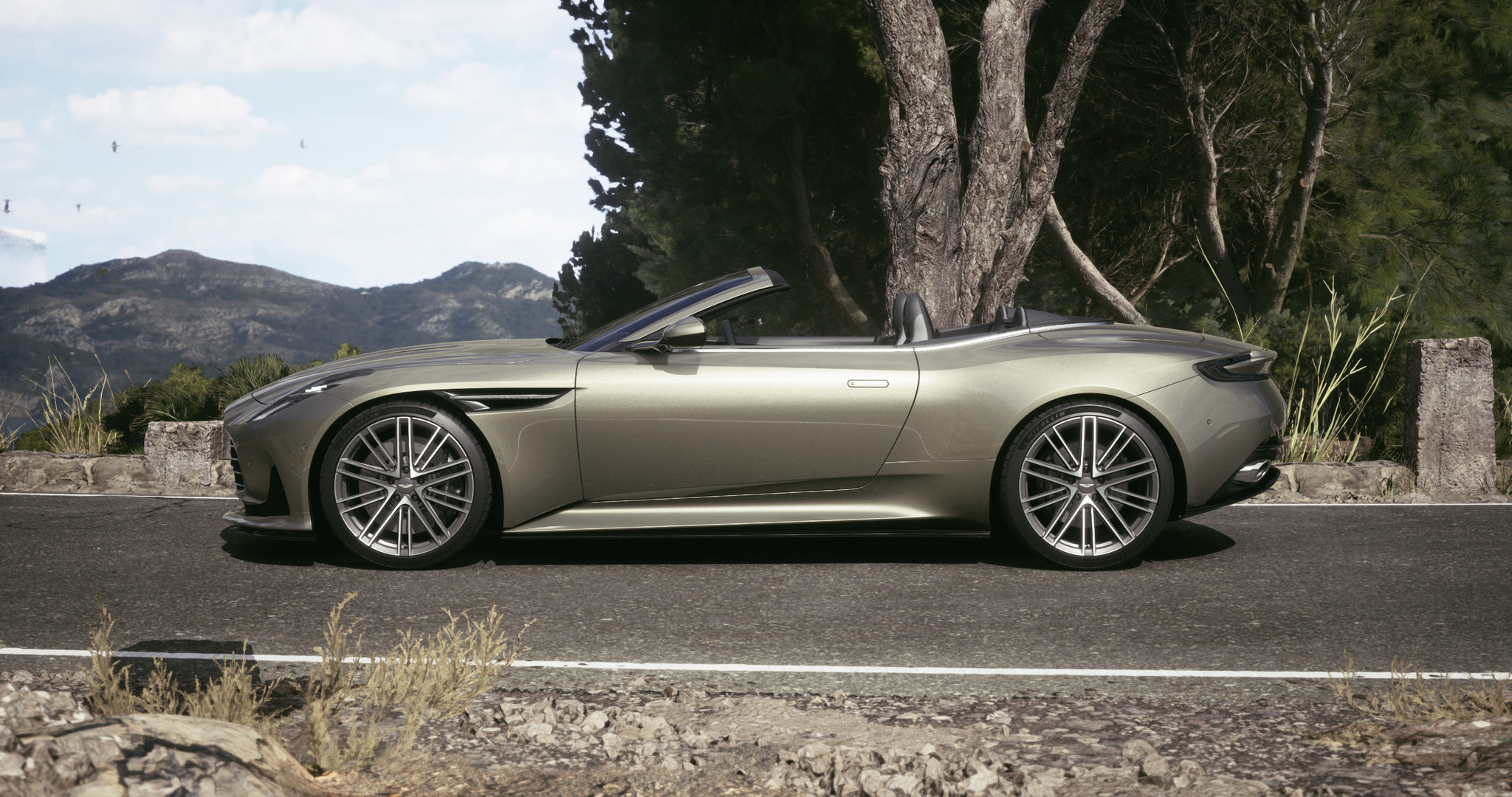 010 DB12 Volante Titanium Grey ※左ハンドル仕様スライダー画像