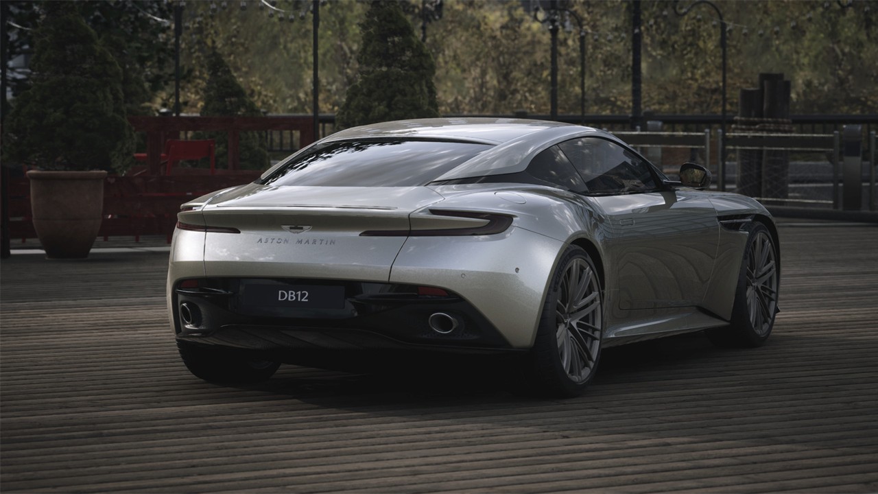 015 DB12 Coupe Silver Birch Provenance RHDスライダー画像