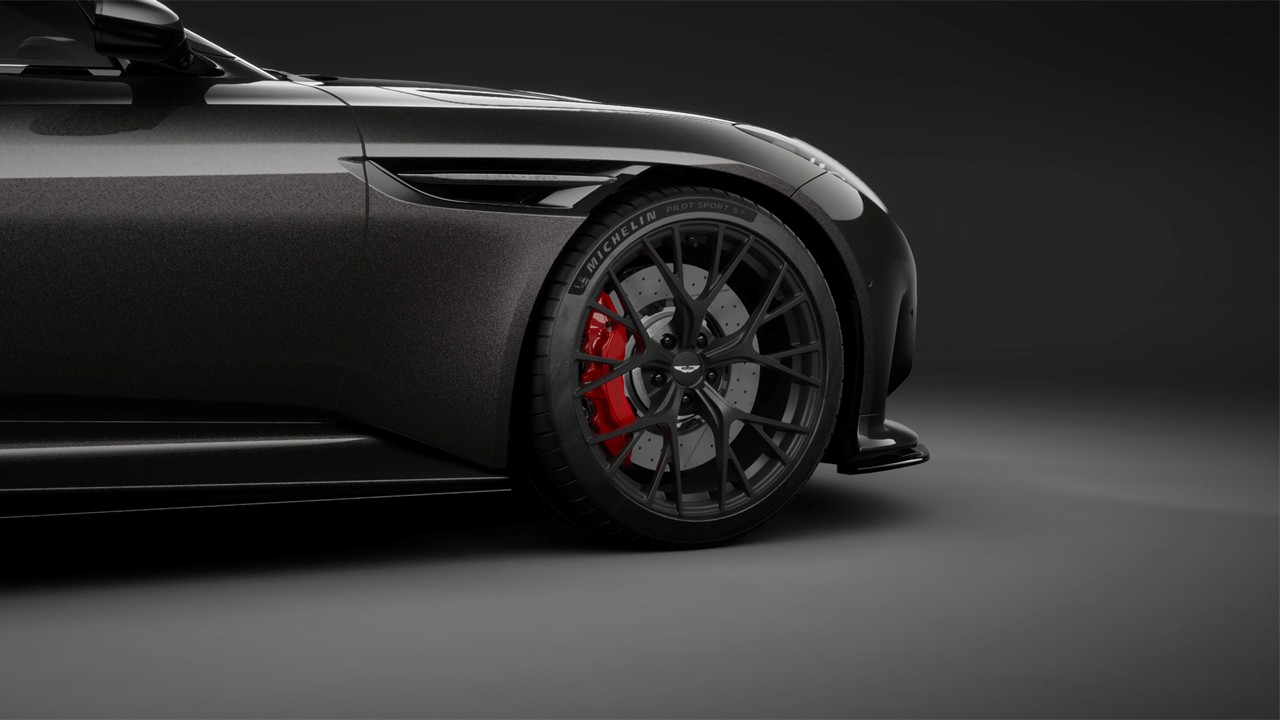 014 DB12 Coupe Onyx Black RHDスライダー画像