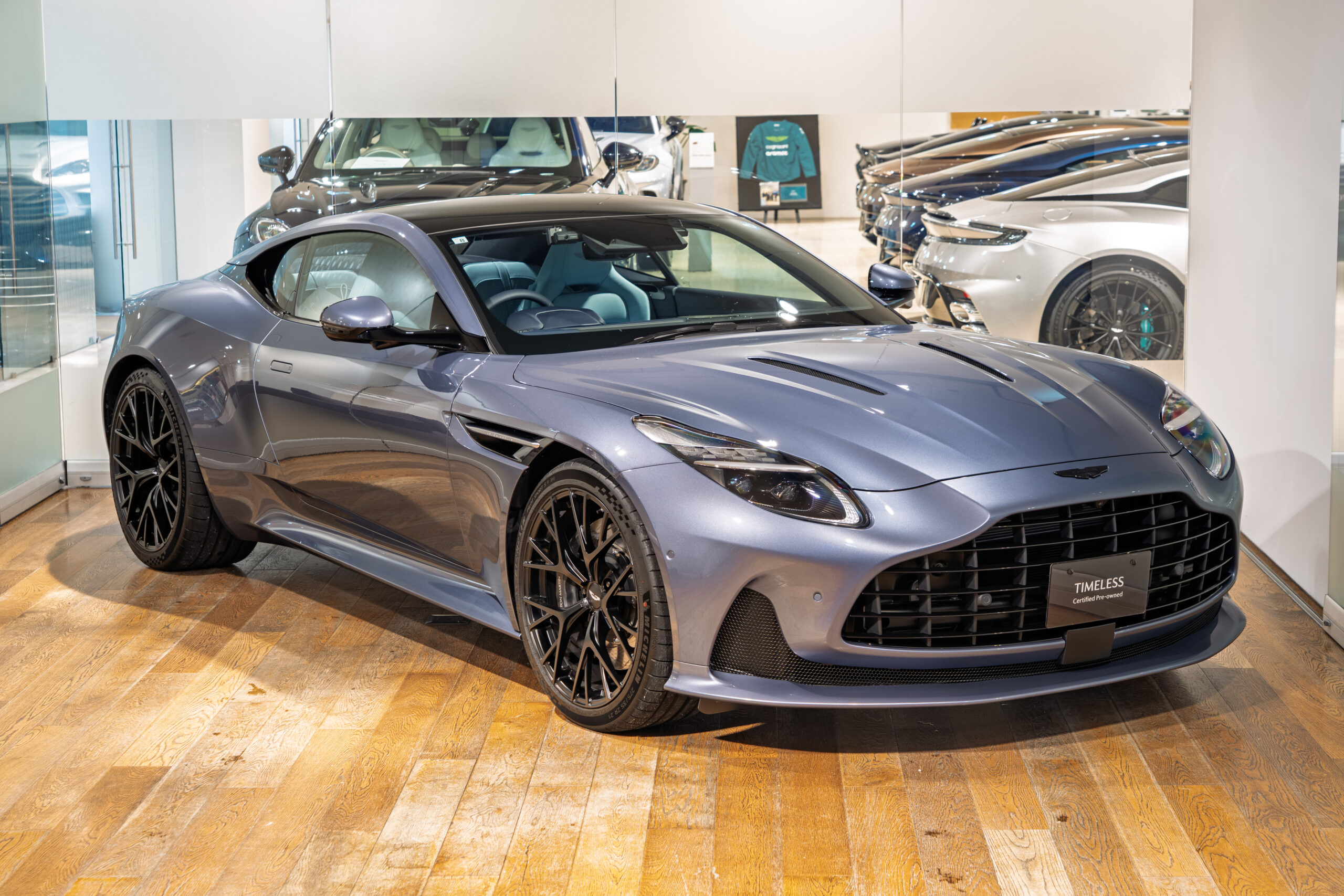 DB12 コンコースブルー 右H