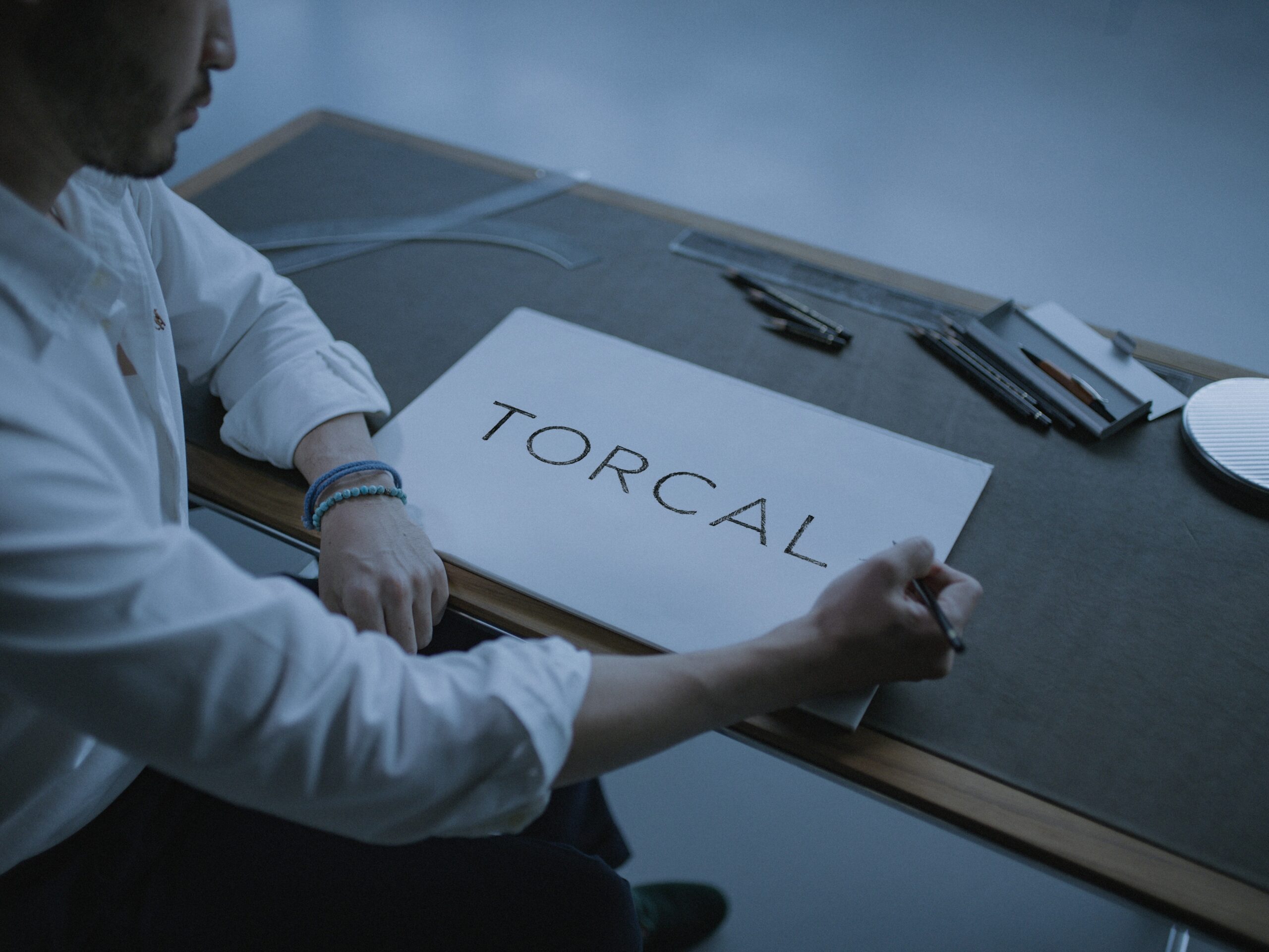 新型ベントレー Torcal