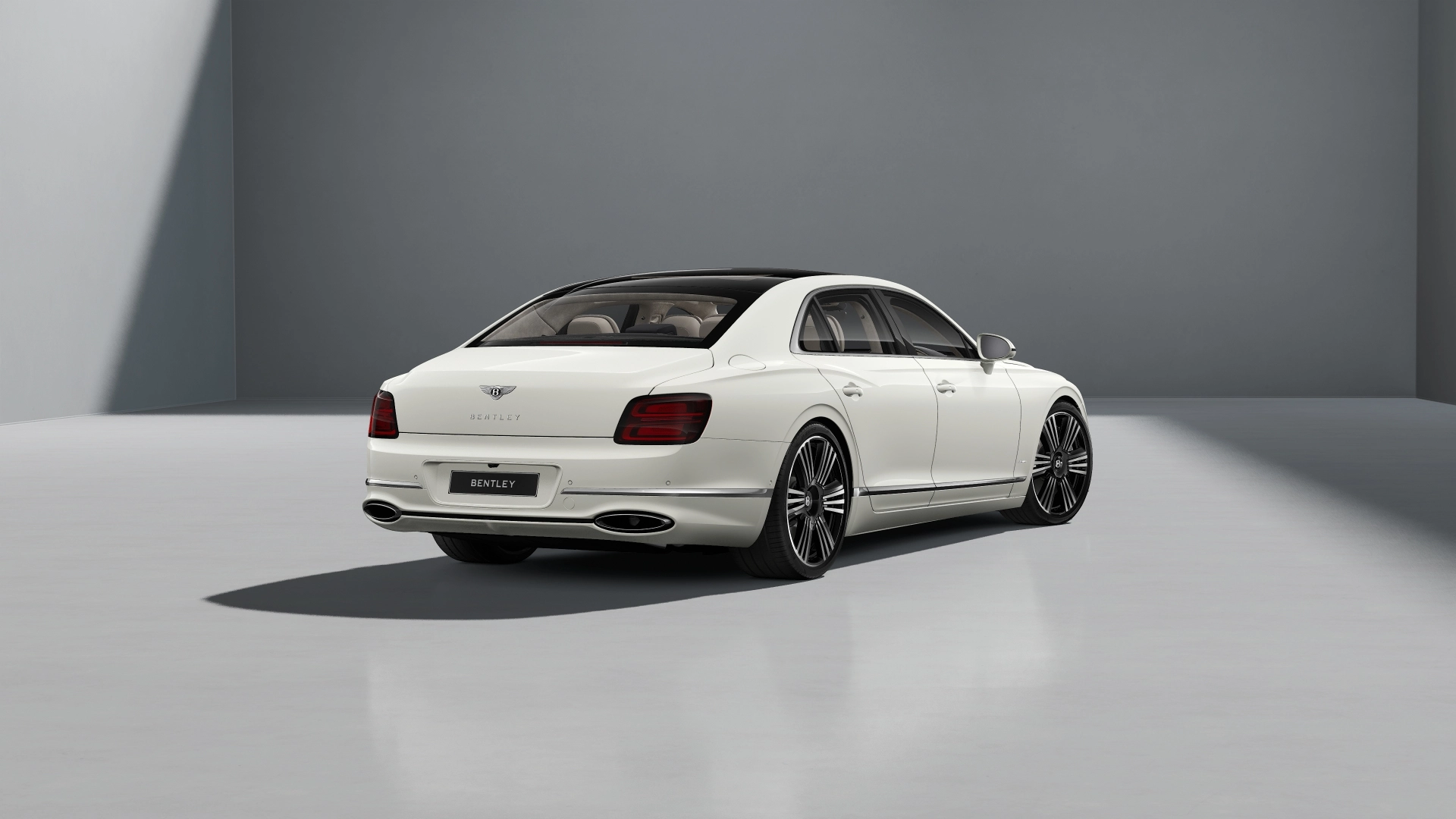Flying Spur Azure（No.207927)スライダー画像