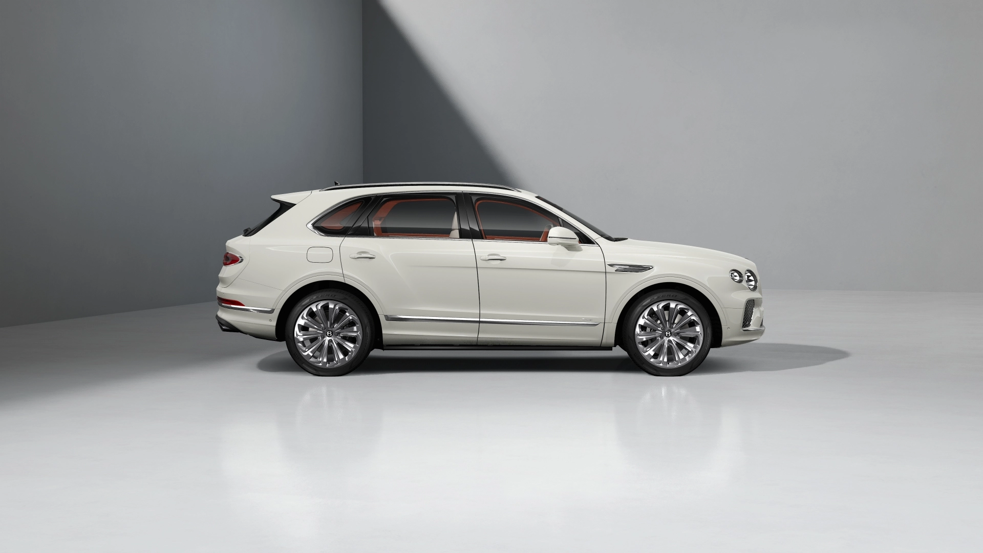 Bentayga Azure（No.207972）スライダー画像