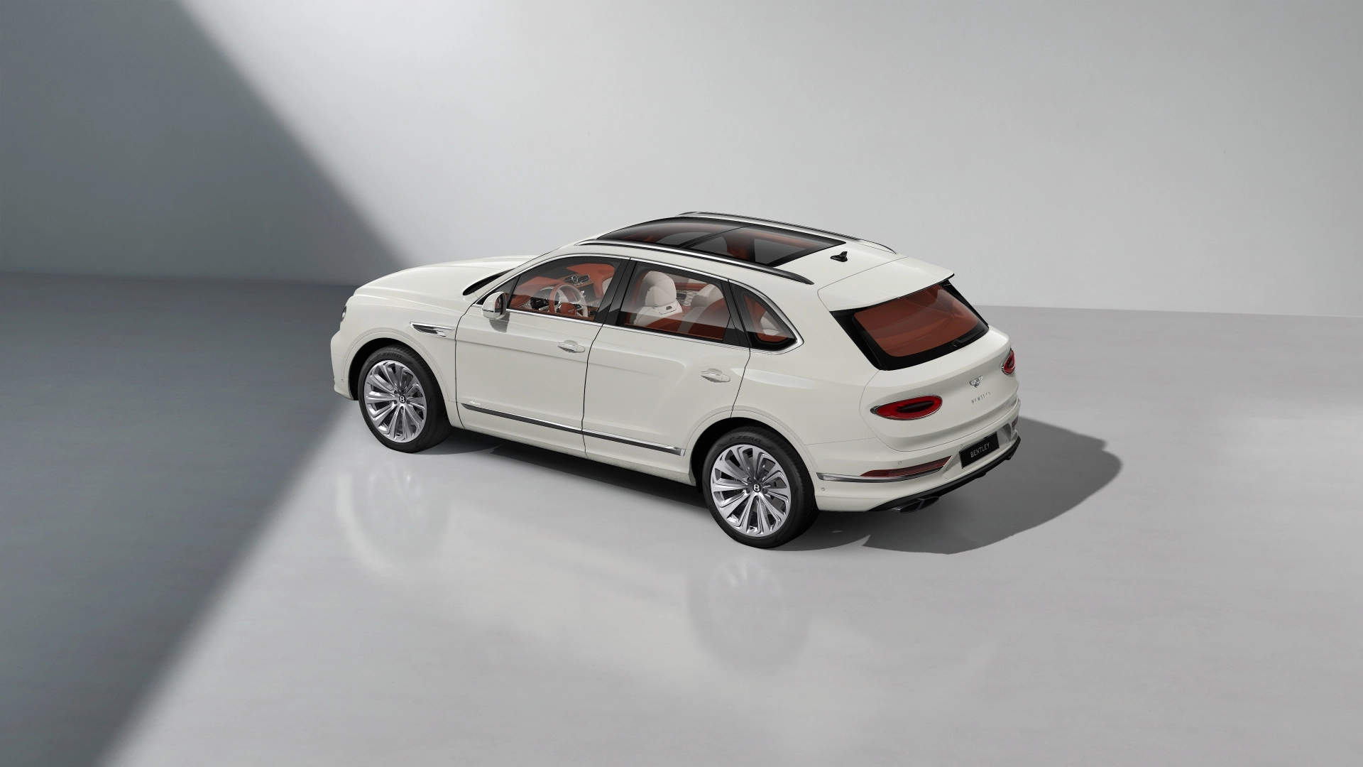 Bentayga Azure（No.207972）スライダー画像