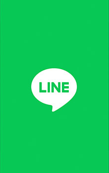 LINEのアプリを起動します。