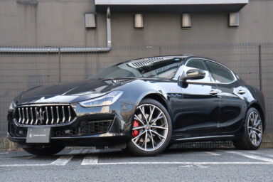 2024年 Ghibli GT 右H　4453