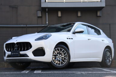 2023年 Grecale GT 右H　9714