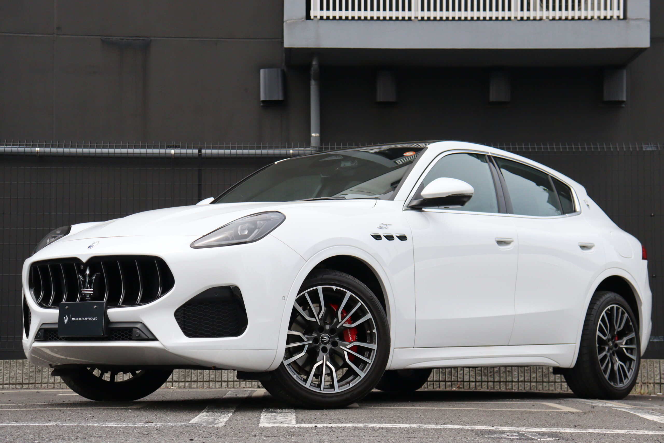 2023年 Grecale GT 右H　6381