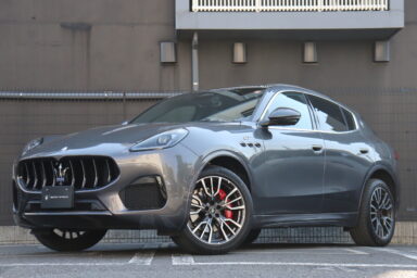 2023年 Grecale GT 右H　4323