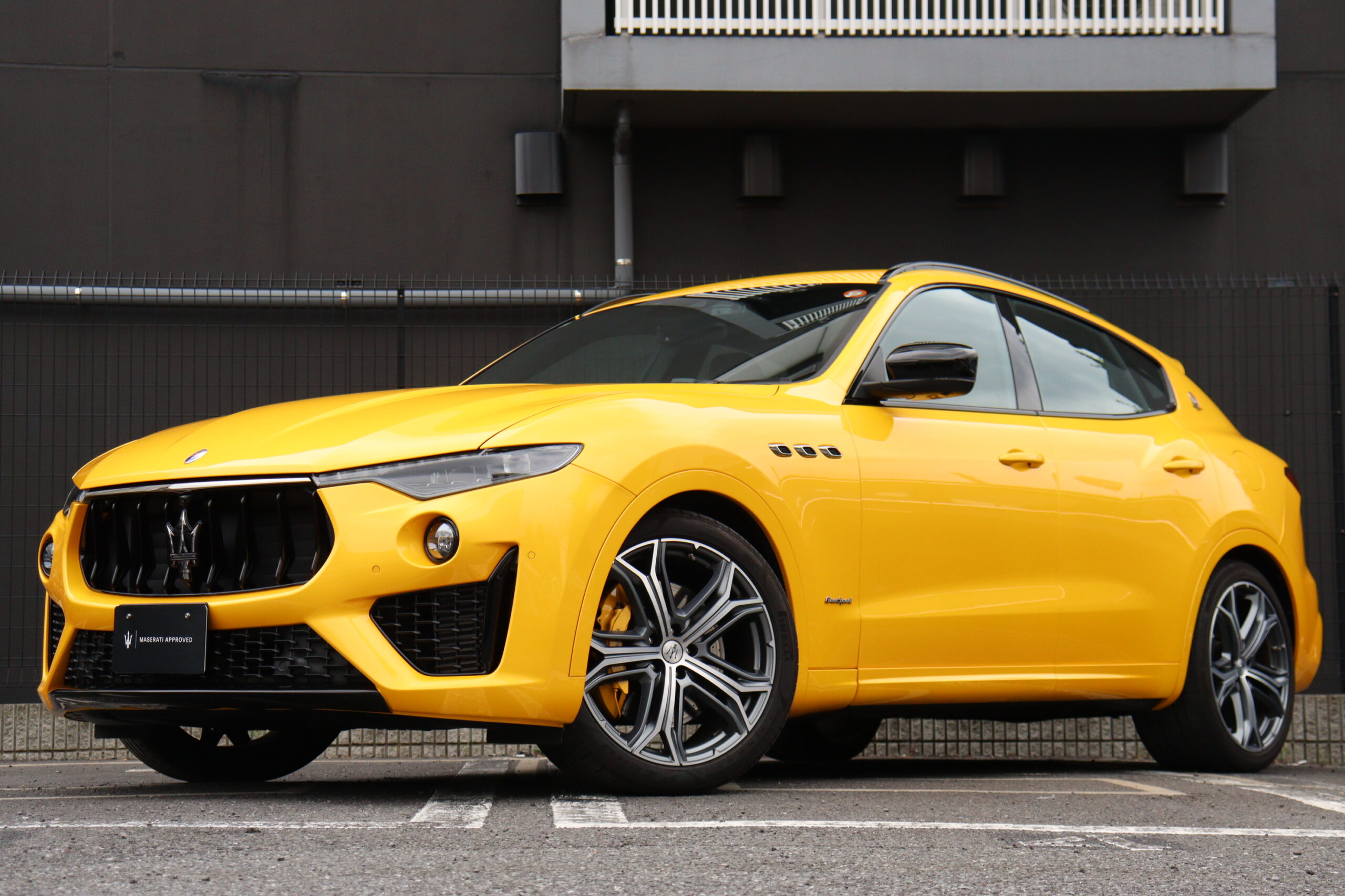 2021年 Levante S GranSport 右H　0530