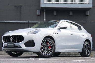 2023年 Grecale GT 右H　4349