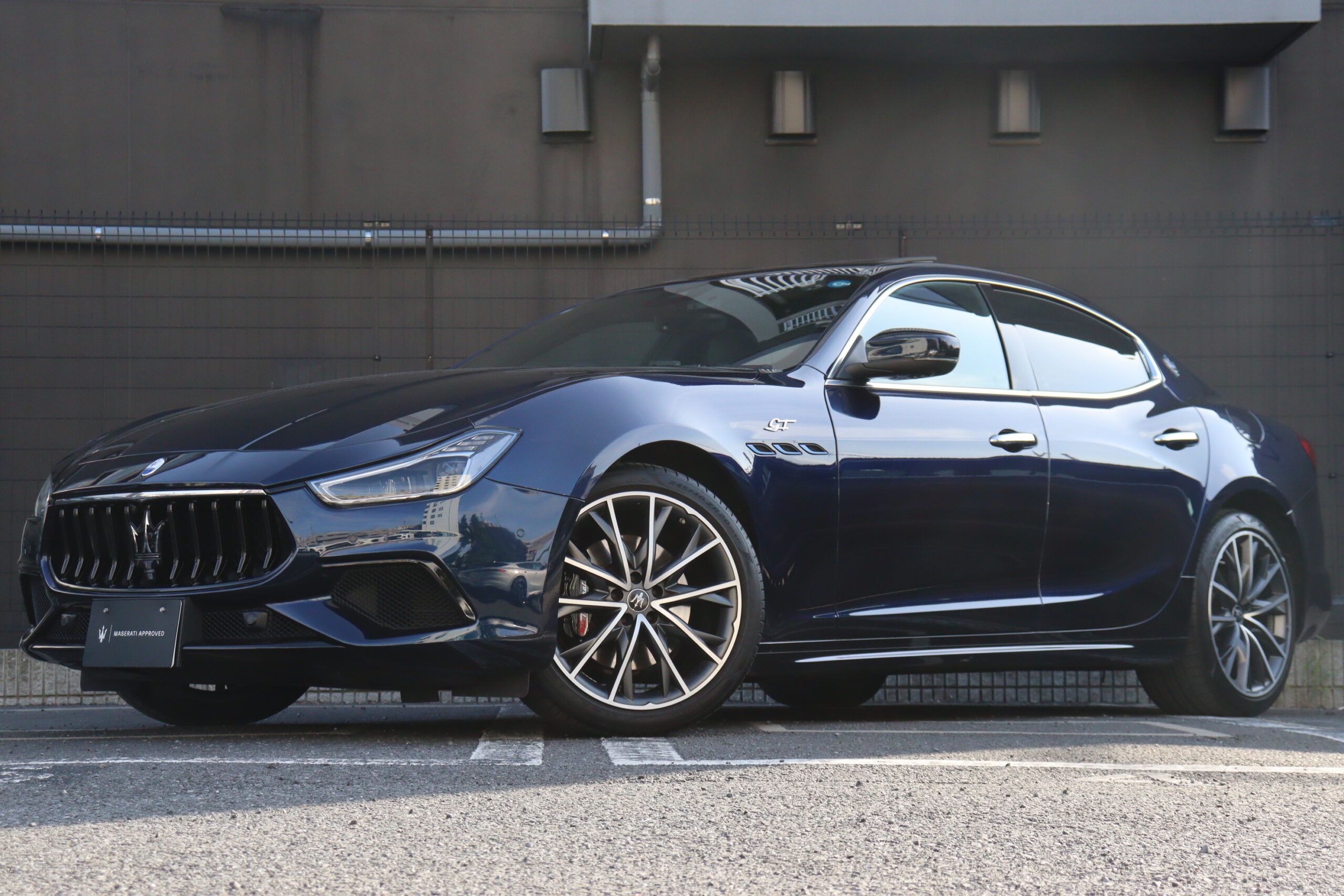 2024年 Ghibli GT 右H　0086