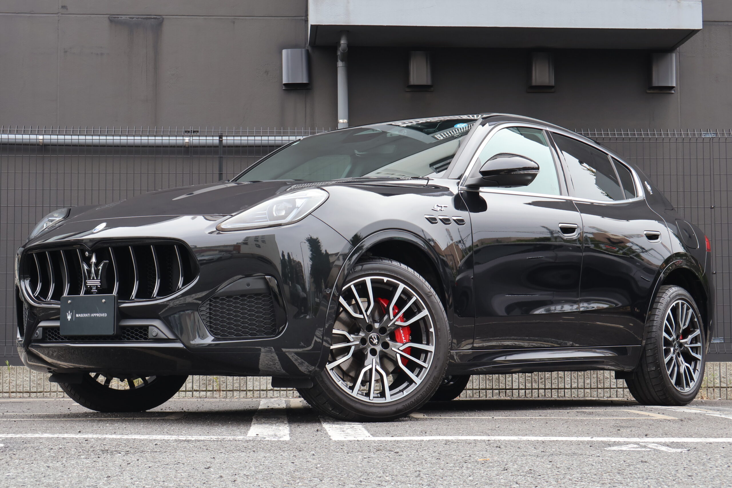 2024年 Grecale GT 右H　8206
