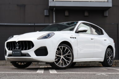 2024年 Grecale GT Oltre 右H 5657