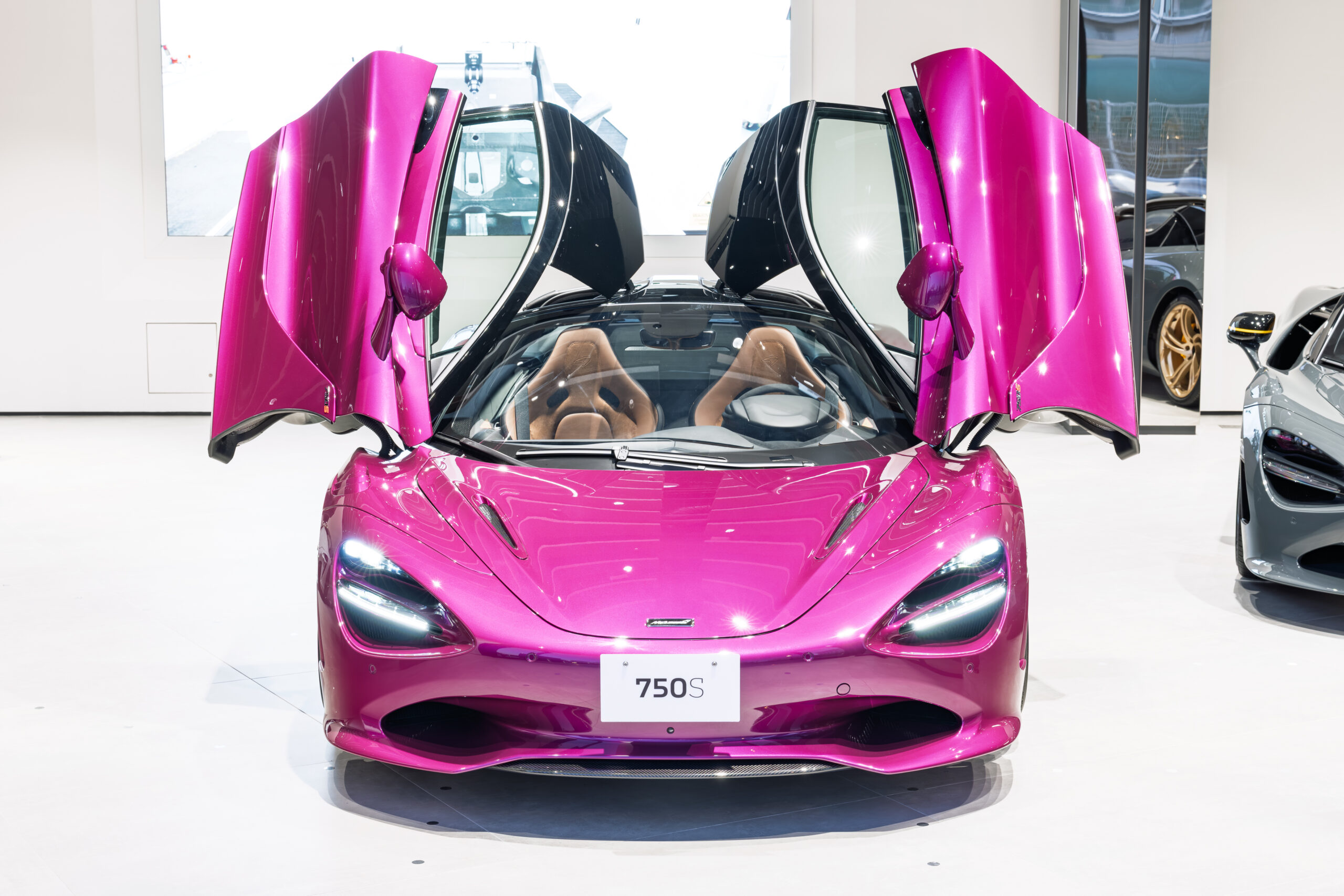 750S Coupe  Shibuya Spirit LHDスライダー画像