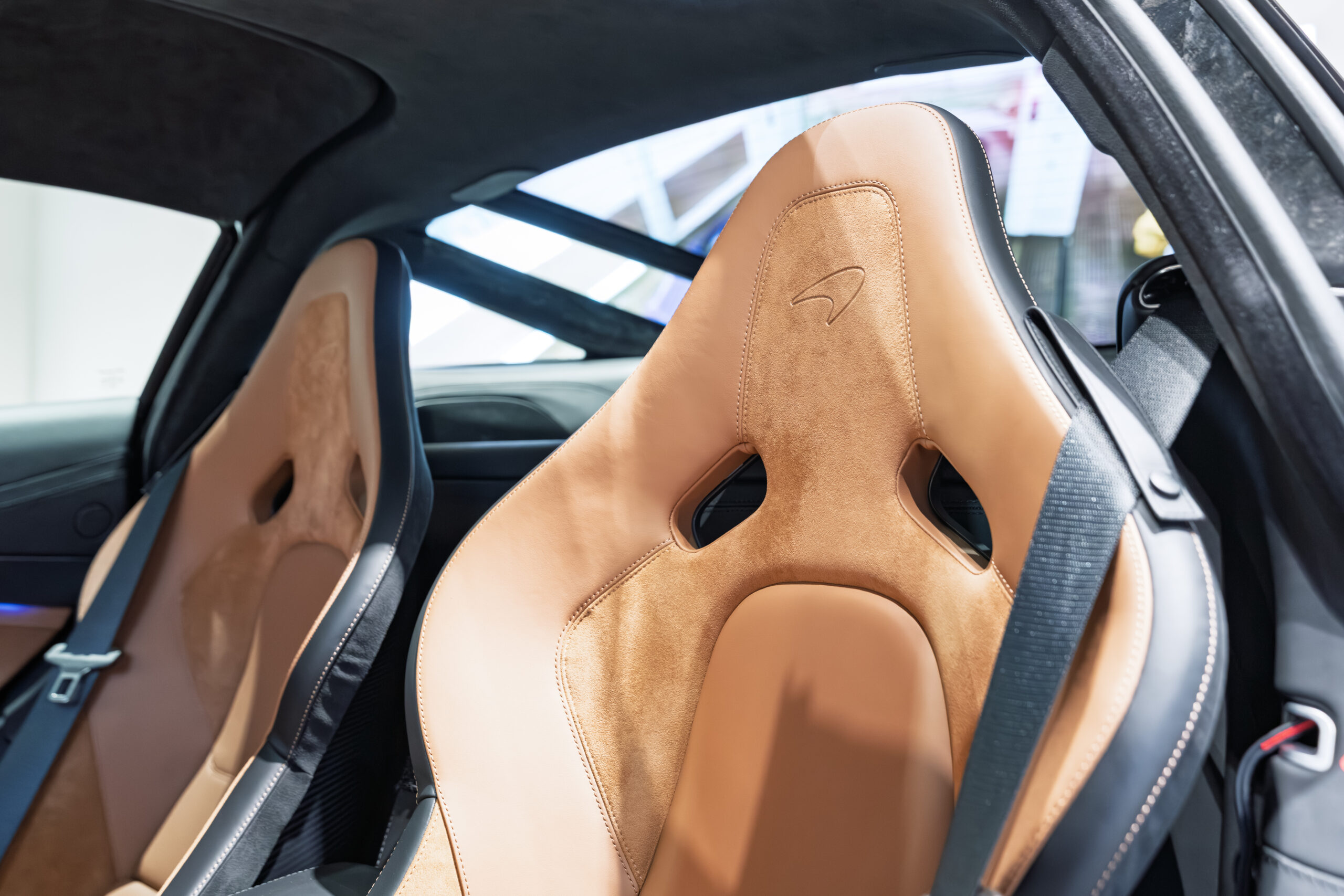 750S Coupe  Shibuya Spirit LHDスライダー画像