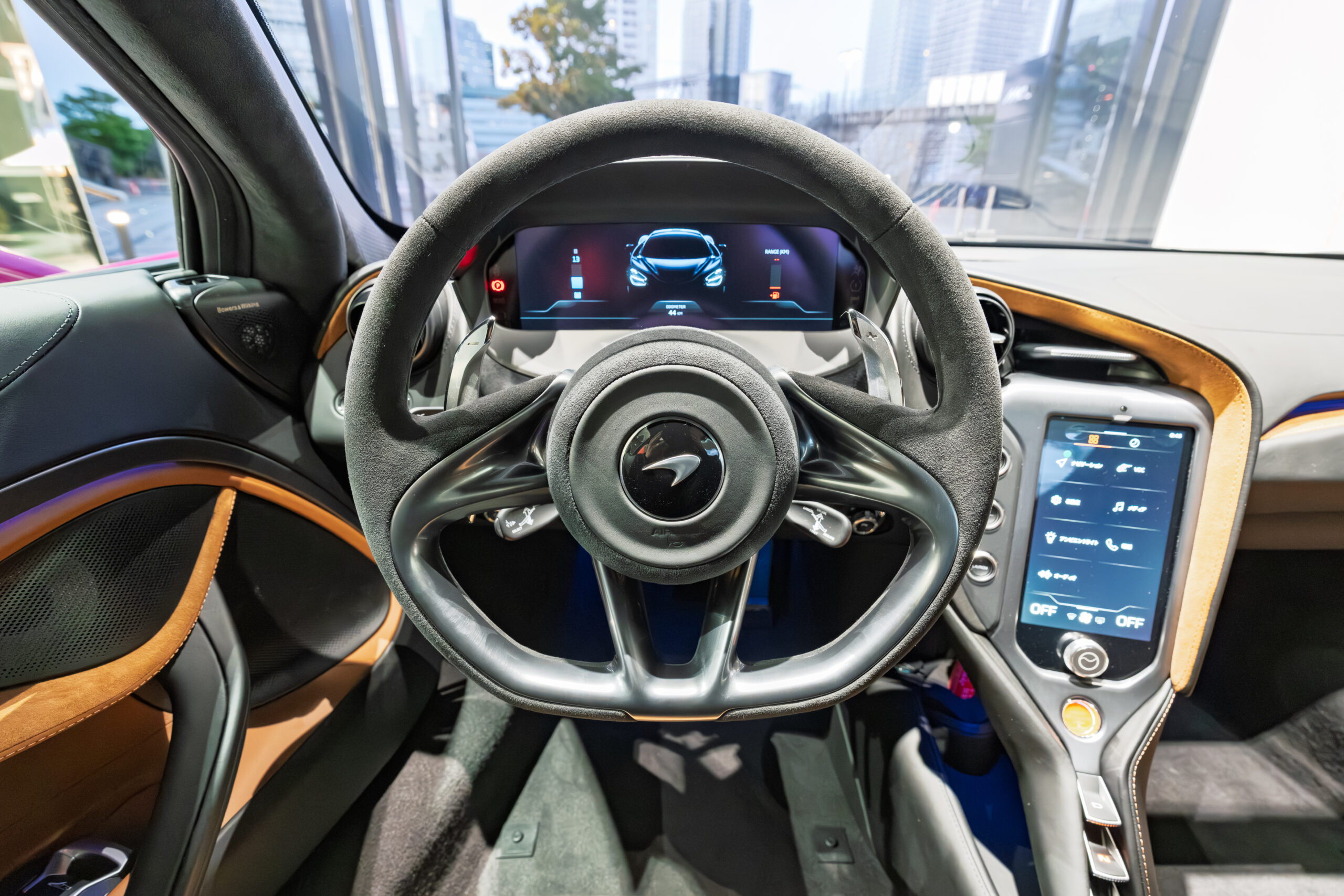 750S Coupe  Shibuya Spirit LHDスライダー画像