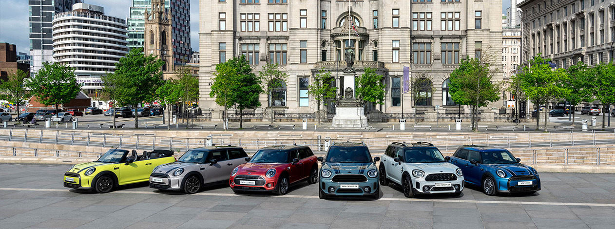 万代島多目的広場 大かまにてMINI中古車フェアを開催!