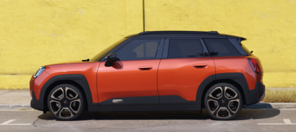 電気自動車比較試乗会開催！