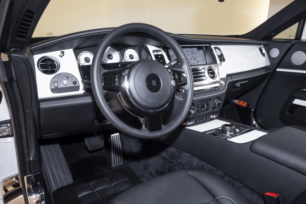 Rolls Royce Wraith スターライト ベンチレーション 21aw 輸入車 外車の中古車販売 Sky Group スカイグループ