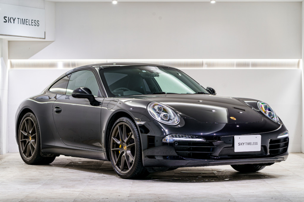 Porsche 911carerra Black Edition