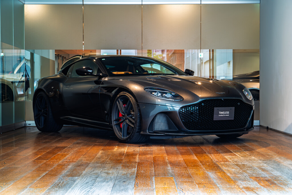 DBS　Superleggera　Coupe 　ゼノングレー　右H