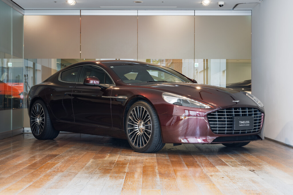 Rapide S ディバインレッド