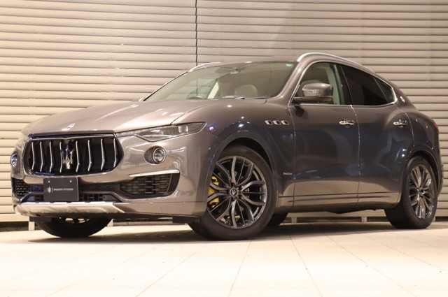 Maserati Levante GranLusso 右H　6060