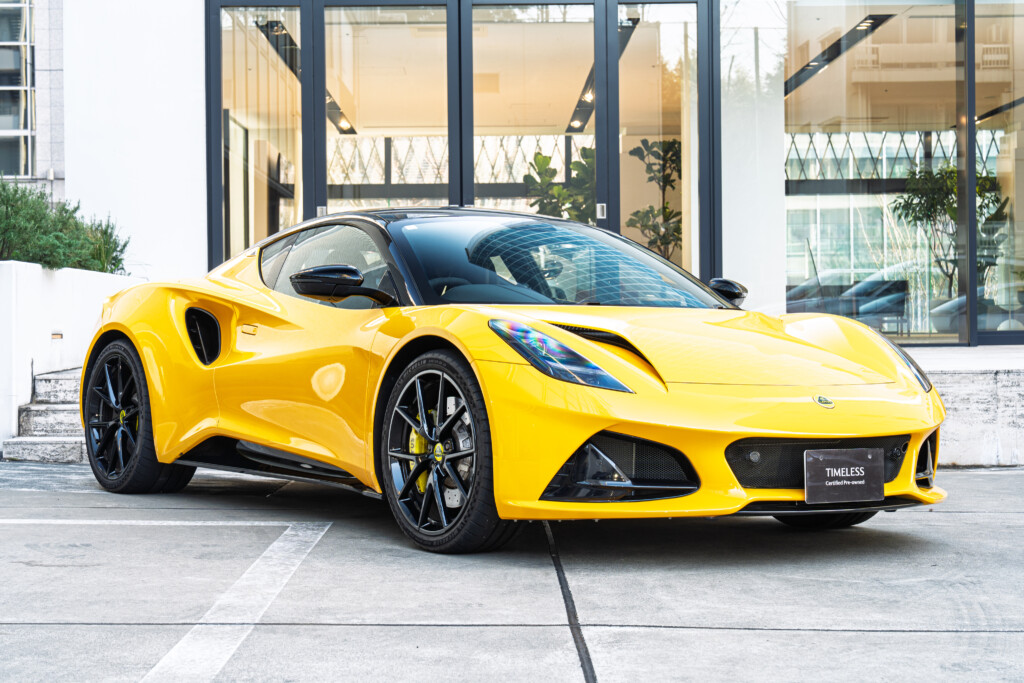 EMIRA　V6　MT　First Edition へセルイエロー　右H