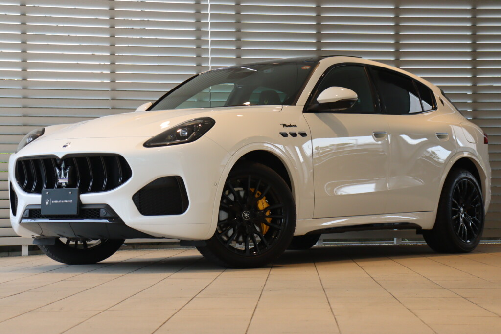 Maserati Grecale Modena 右H　7906