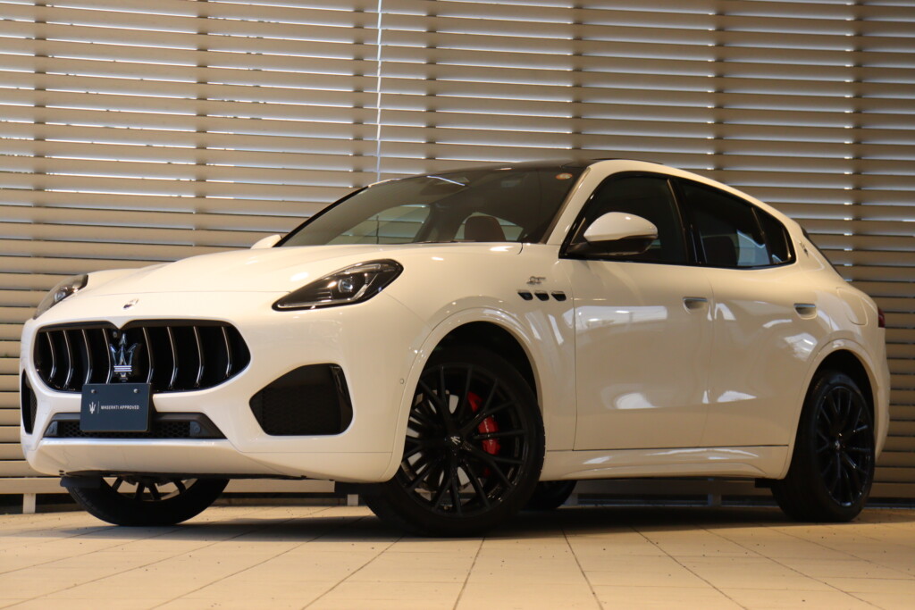 Maserati Grecale GT 右H　4637