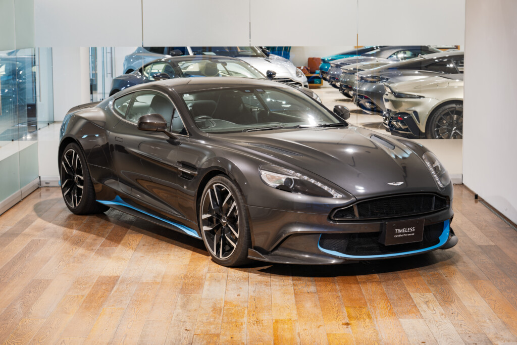 Vanquish S クォンタムシルバー 右H