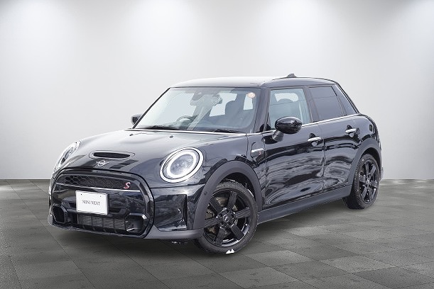 MINI　クーパーSD 5ドア プレミアムプラスPKG　512