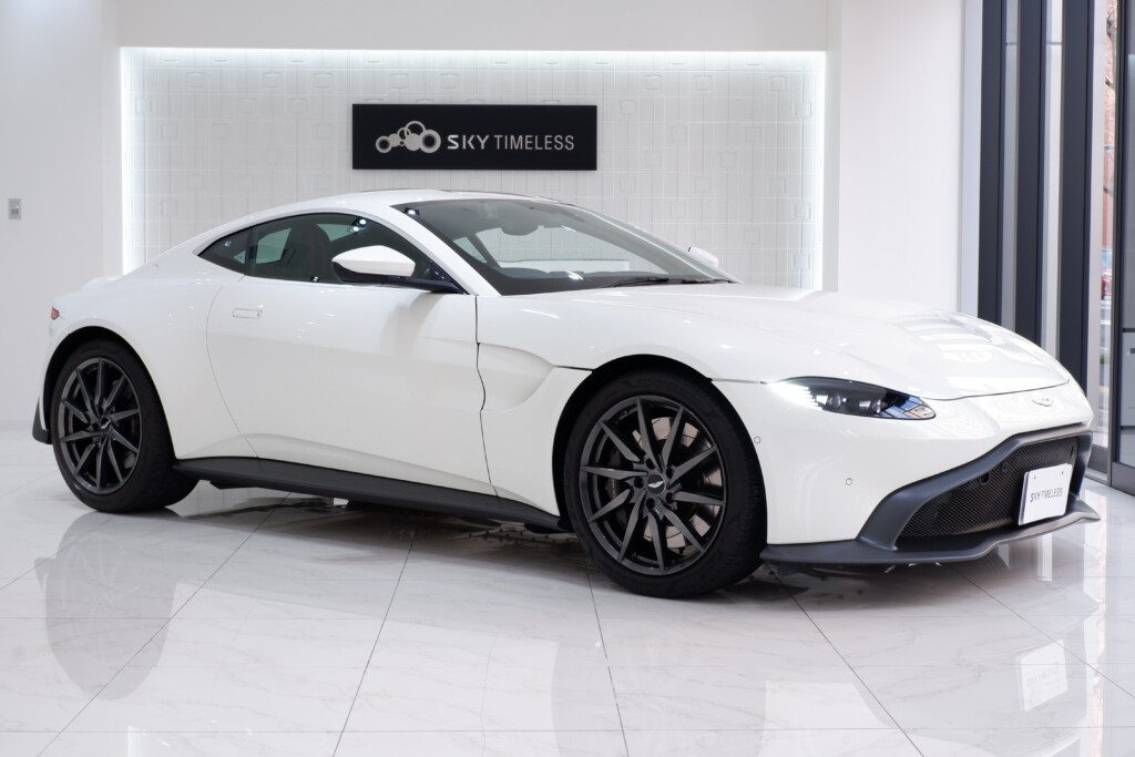 AstonMartin Vantage 4.0