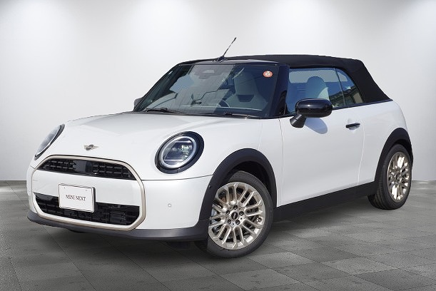 MINI　コンバーチブル　クーパーC DCT　678