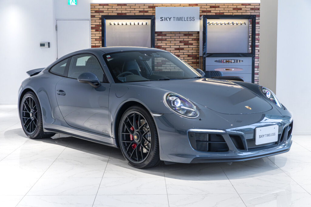 Porsche 911Carrera GTS(991.2）