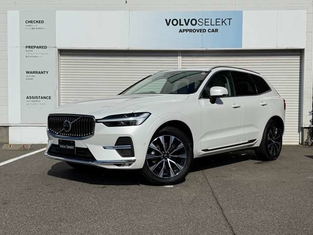 ボルボ　XC60　アルティメットB5 AWD　（212）
