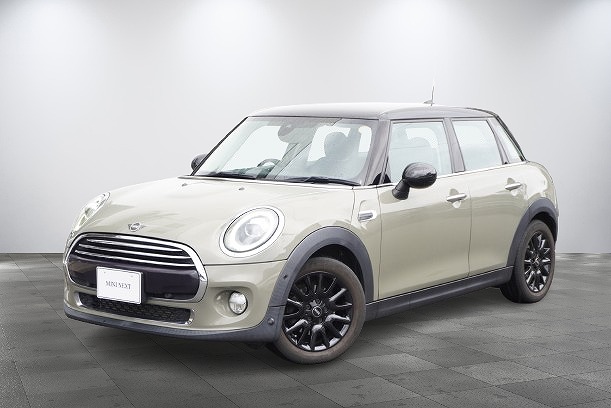 MINI　クーパーD 5ドア　124