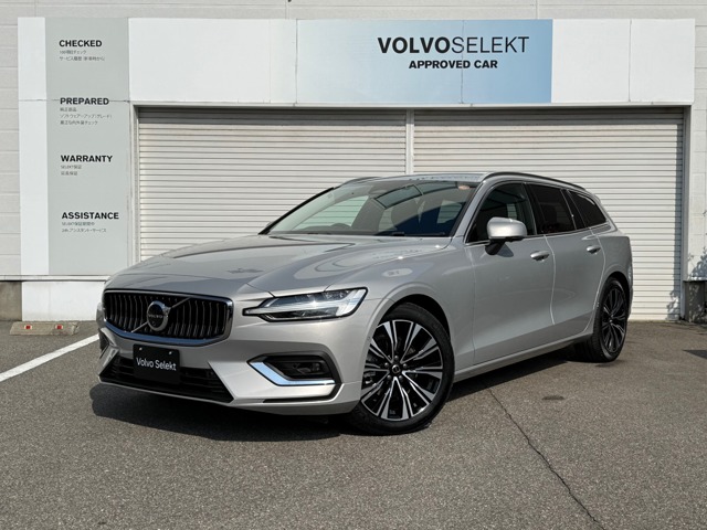 ボルボ　XC90　ウルトラB5 AWD　（466）