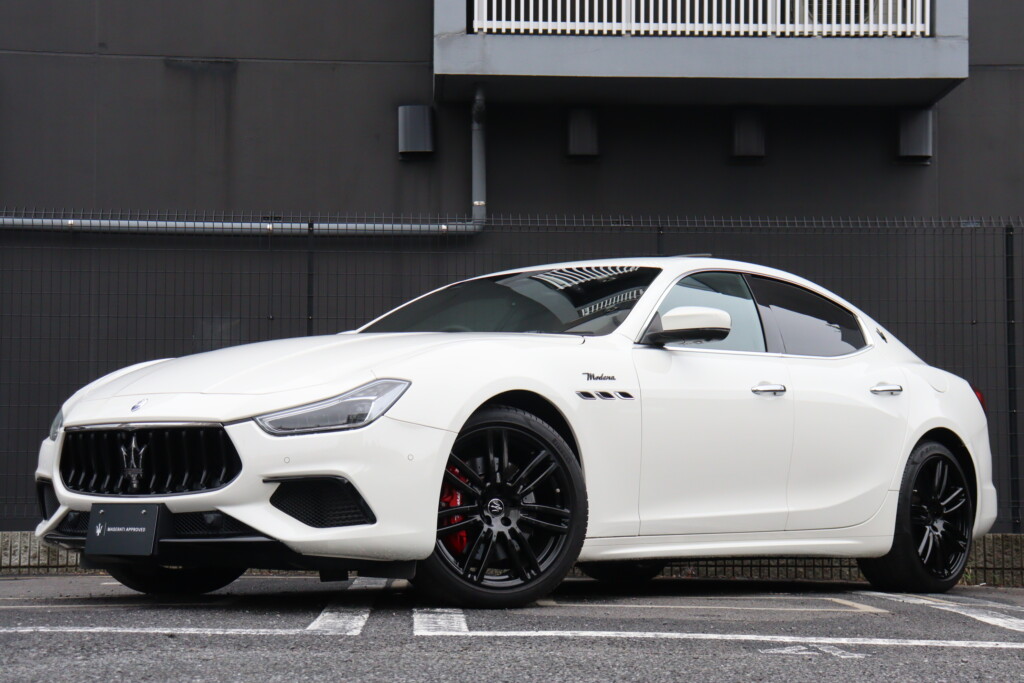 Maserati Ghibli Modena 右H　6224