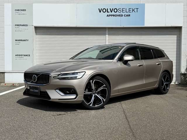 ボルボ　V60　アルティメットB4（775）