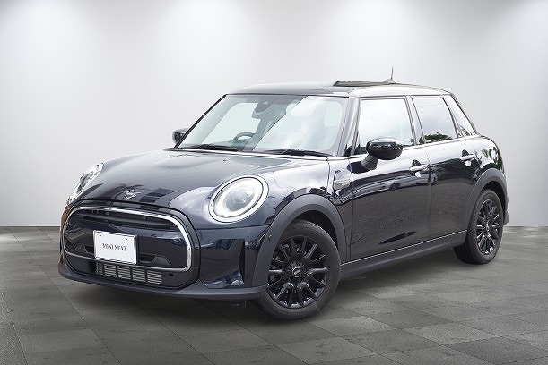 MINI　クーパーD 5ドア プレミアムプラスPKG DCT　558
