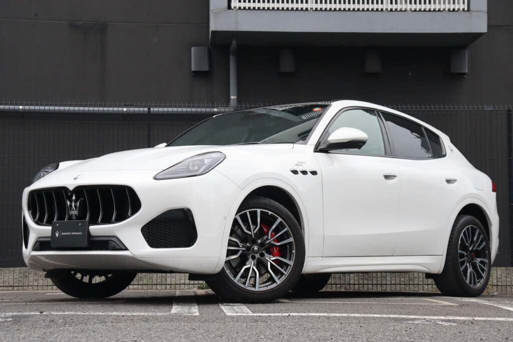 Maserati Grecale GT 右H　3177