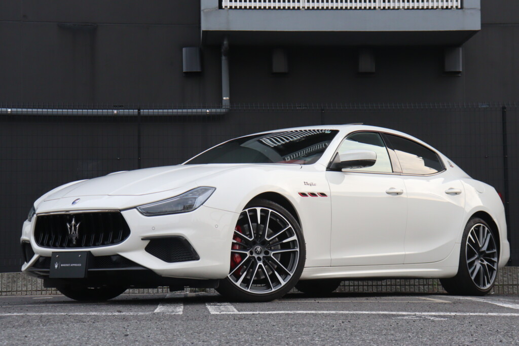 Maserati Ghibli Trofeo 左H　4286