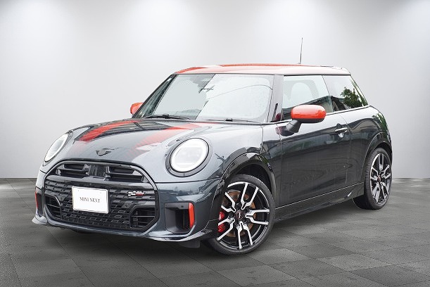 MINI　ジョン・クーパー・ワークス3ドア DCT　366