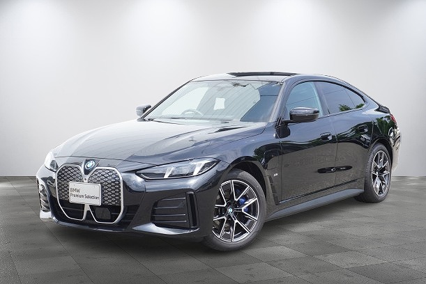 BMW i4　eドライブ40Mスポーツ　424