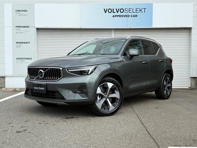 ボルボ　XC40　ウルトラB4 AWD 4WD（369）