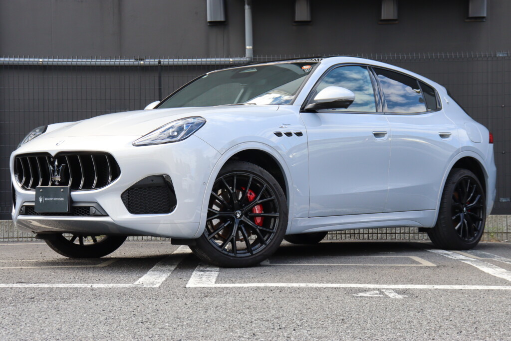 Maserati Grecale GT Interni Rossi 右H　4715