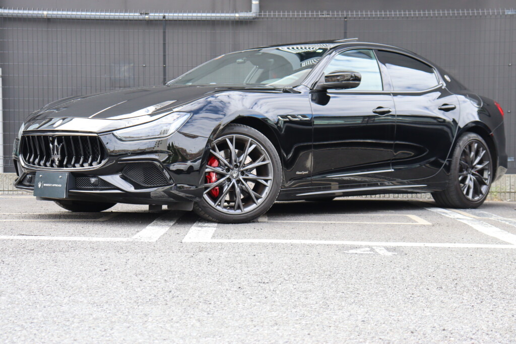 Maserati Ghibli GranSport 左H　5050
